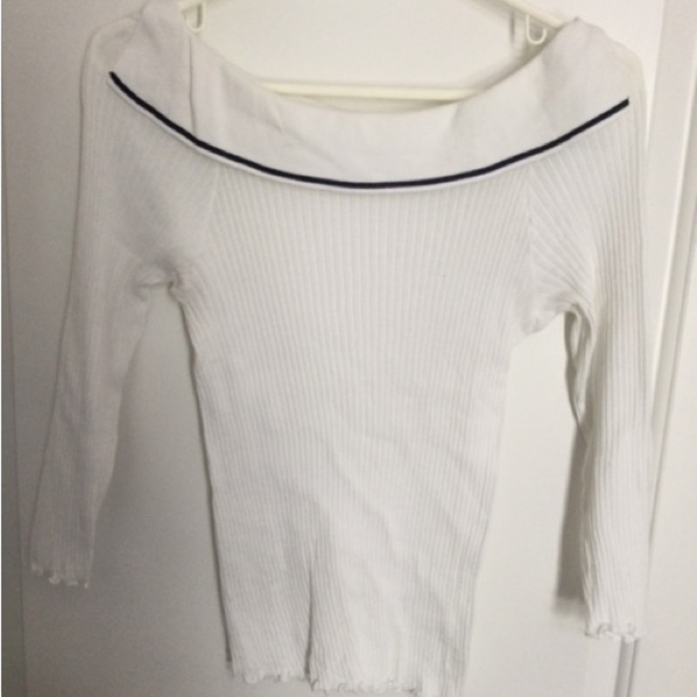 3/4 sleeves stretchable white sweater